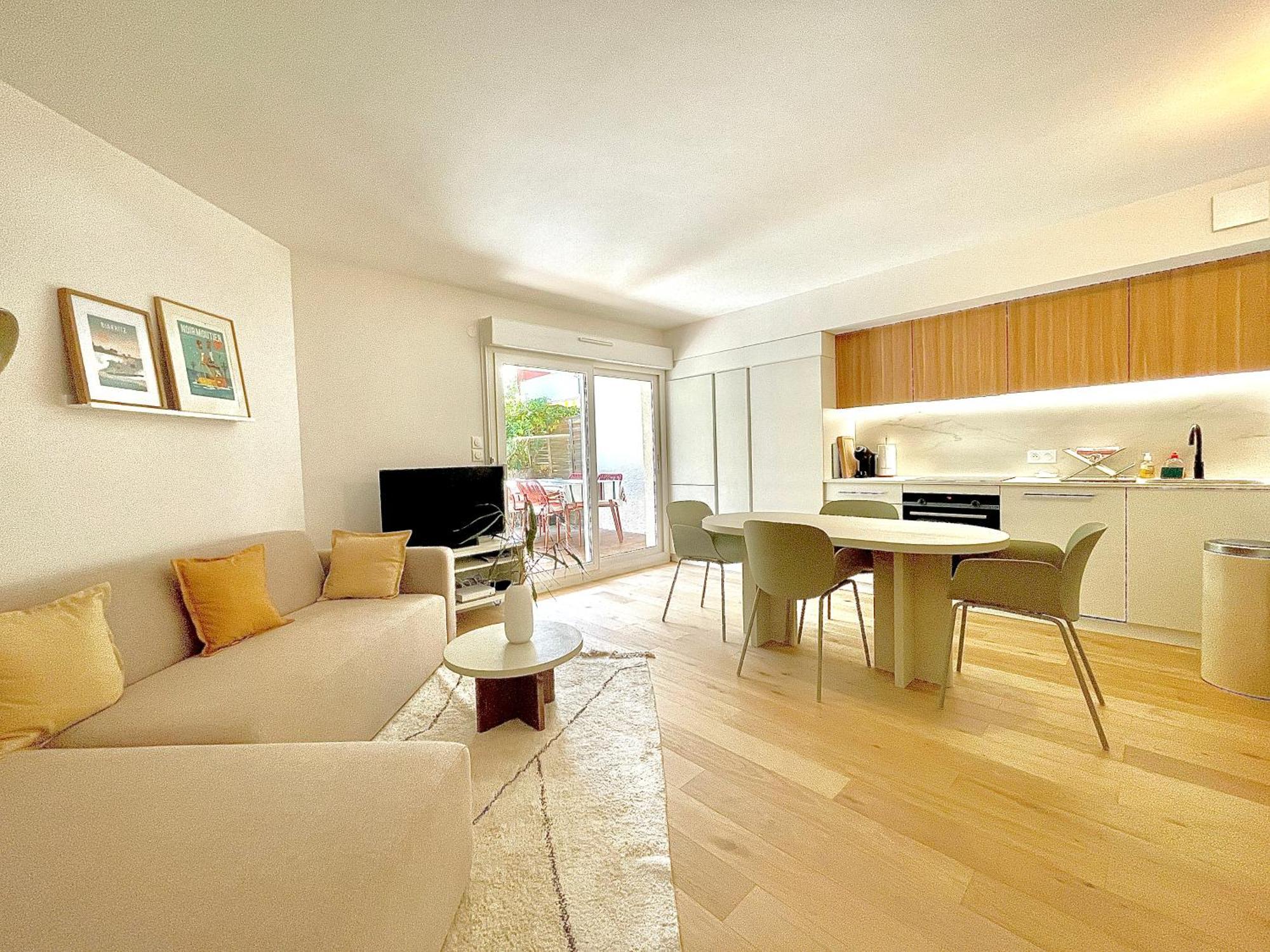 ביאריץ Splendide Appartement De Charme Avec Patio, Parking Et Plage A 3 Minutes מראה חיצוני תמונה
