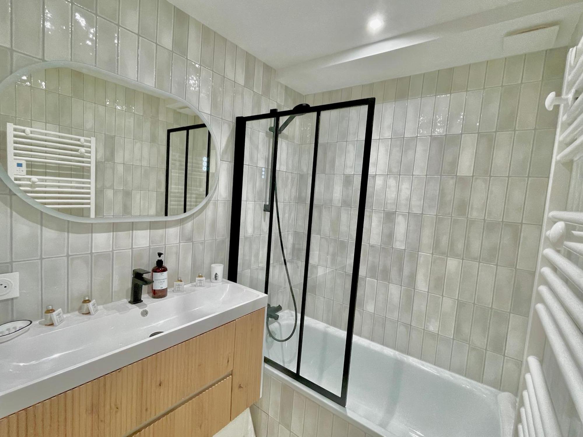 ביאריץ Splendide Appartement De Charme Avec Patio, Parking Et Plage A 3 Minutes מראה חיצוני תמונה